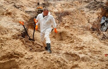 99% эксгумированных тел из Изюма имеют признаки насильственной смерти 99% эксгумированных тел из Изюма имеют признаки насильственной смерти