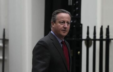 Кемерон вирушить до США, щоб переконати посилити допомогу Україні