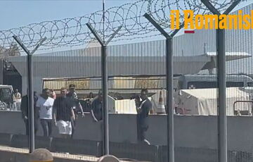 Артем Довбик прибыл в Италию: появилось видео теплой встречи фанатов