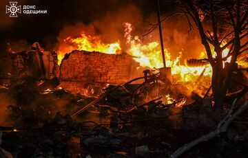 Россияне атаковали дронами Одессу: есть пострадавший и разрушения Россияне атаковали дронами Одессу: есть пострадавший и разрушения