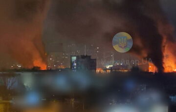 Одесса в огне: россияне массированно обстреляли город, есть пострадавшие Одесса в огне: россияне массированно обстреляли город, есть пострадавшие