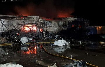 Россияне уничтожили отделение Новой почты в Одесской области: фото Россияне уничтожили отделение Новой почты в Одесской области: фото