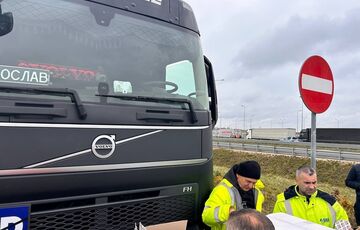 Латвія готова приєднатися до переговорів про розблокування українсько-польського кордону