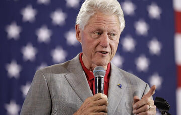 Билл Клинтон госпитализирован с инфекцией в отделение интенсивной терапии  Билл Клинтон госпитализирован с инфекцией в отделение интенсивной терапии