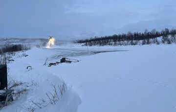 У Швеції лавиною накрило вертоліт У Швеції лавиною накрило вертоліт
