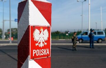 Фермери Польщі на кордоні з Україною прагнули заблокувати рух поїздів