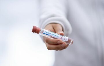 В Україні підтвердили нові штами коронавірусу