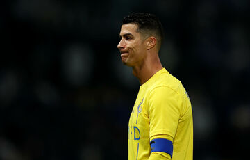 Роналду покарали за непристойний жест на полі