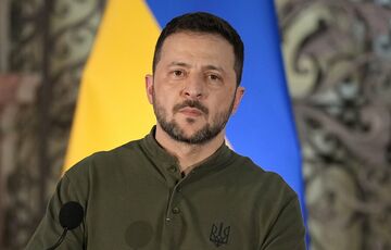 Зеленский обнародовал данные о потерях Украины в войне Зеленский обнародовал данные о потерях Украины в войне