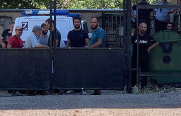 В Симферополе задержали более 20 крымских татар - в отделе полиции военком вручил им повестки