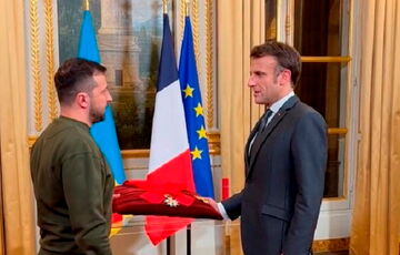 Зеленский получил орден Почетного легиона (видео)