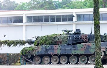  В ФРГ оценили перспективу передачи Украине танков Leopard
