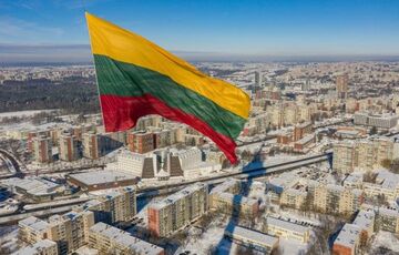 Литва передает Украине БТР М113, военные грузовики и внедорожники