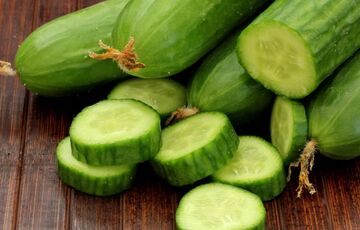 В Україні стрімко дорожчають огірки: причини та прогнози цін