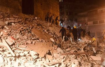 В Египте обрушился жилой дом: под завалами погибли люди