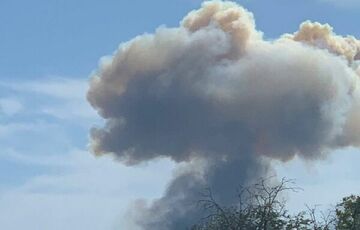 Взрывы в Крыму вывели из строя большую часть авиации Черноморского флота Взрывы в Крыму вывели из строя большую часть авиации Черноморского флота