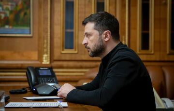 Трамп заявил, что имел ”хороший разговор с Зеленским”