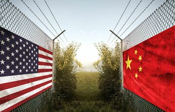 Китай підвищить мита на всі товари США до 125%