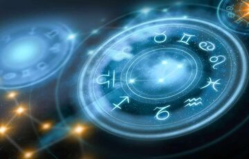 Гороскоп на 8 января: кого ждет приглашение на свидание
