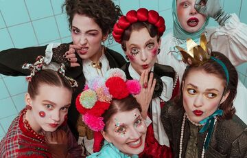 Чехию на Евровидении-2023 представит группа с россиянкой в составе и песней о ”братских народах”