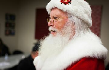 В школах Беларуси запретили Санта-Клауса, - СМИ