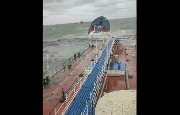 В Черном море еще один танкер подал сигнал бедствия