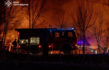 Россия сбросила авиабомбу на жилой район Харькова, есть погибшие: первые детали