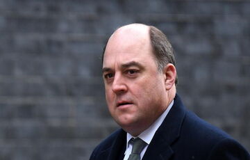 Уоллес попередив про загрозу масштабного конфлікту до кінця десятиліття