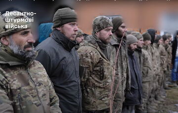 В Курской области в плен попали сразу 27 оккупантов: видео