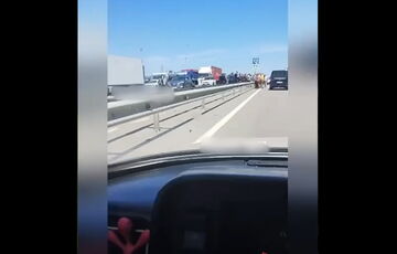 Около сотни фур протестовали на трассе Киев-Одесса