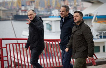 Зеленский об ударе по Одессе во время его визита с премьером Греции: ”Он был очень удивлен, а я нет”