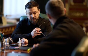 Зеленский не исключил, что пропустит форум в Давосе из-за кризиса в энергетике после российских атак