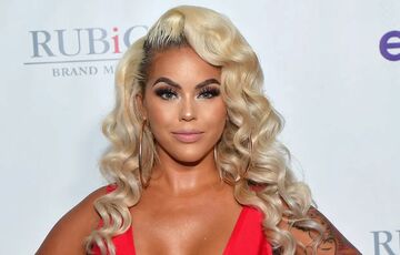 Зірка серіалу ”Дикий відрив” померла після пластики. Її смерть визнали випадковою