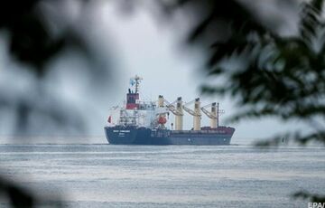 Россия тормозит выход балкеров с украинским зерном после возобновления участия в сделке