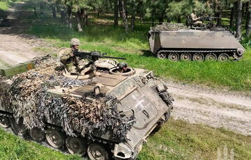 ВСУ пытаются окружить Бахмут и из самого города могут выйти, - Череватый ВСУ пытаются окружить Бахмут и из самого города могут выйти, - Череватый