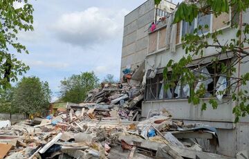 Россияне взяли в плен гражданских в Харьковской области Россияне взяли в плен гражданских в Харьковской области
