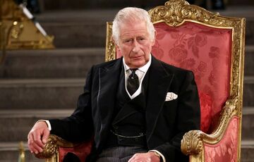 Король Чарльз III пояснив, навіщо публічно розказав про свою онкологію