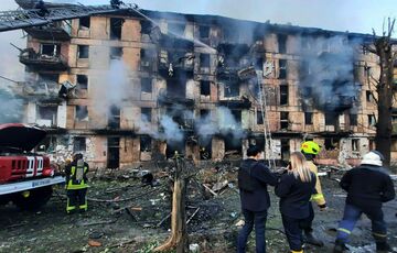 Число погибших при атаке на Кривой Рог выросло до 12 Число погибших при атаке на Кривой Рог выросло до 12