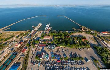 В Крыму оккупанты восстановили паромную переправу, которая была поражена ВСУ весной