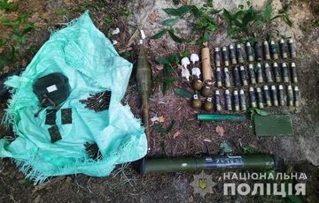 Под Киевом нашли тайник оккупантов с боеприпасами