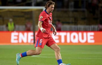 Стало відомо, яку позицію обрали в ПСЖ для Забарного