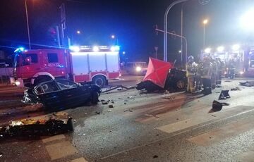 Автомобіль з українцями розірвало навпіл під час аварії в Польщі