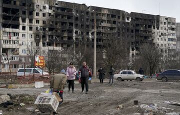 Окупанти у Маріуполі почали готувати ”зачистку” серед незадоволених мирних жителів Окупанти у Маріуполі почали готувати ”зачистку” серед незадоволених мирних жителів