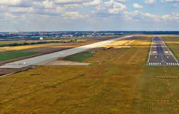 В аеропорту Одеси офіційно готова до роботи нова ЗПС