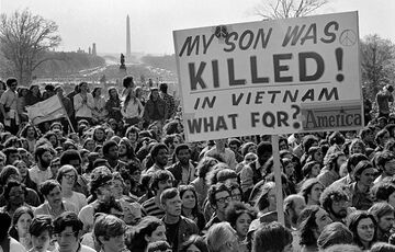 Война в Украине становится для Путина ”личным Вьетнамом”, - американский адмирал