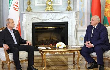 Лукашенко заявил о желании усиливать военное сотрудничество с Ираном Лукашенко заявил о желании усиливать военное сотрудничество с Ираном