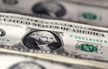 Эксперты дали прогноз по курсу доллара на ближайшее время 