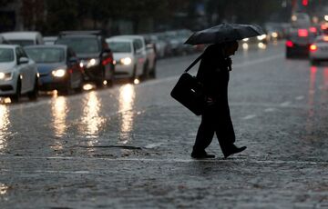 Прогноз погоди на понеділок: в Україну повертаються дощі