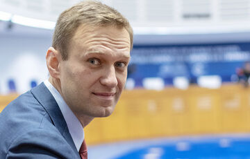 Повернення Навального в Росію Повернення Навального в Росію