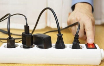 Украинцев призывают экономить электроэнергию вечером